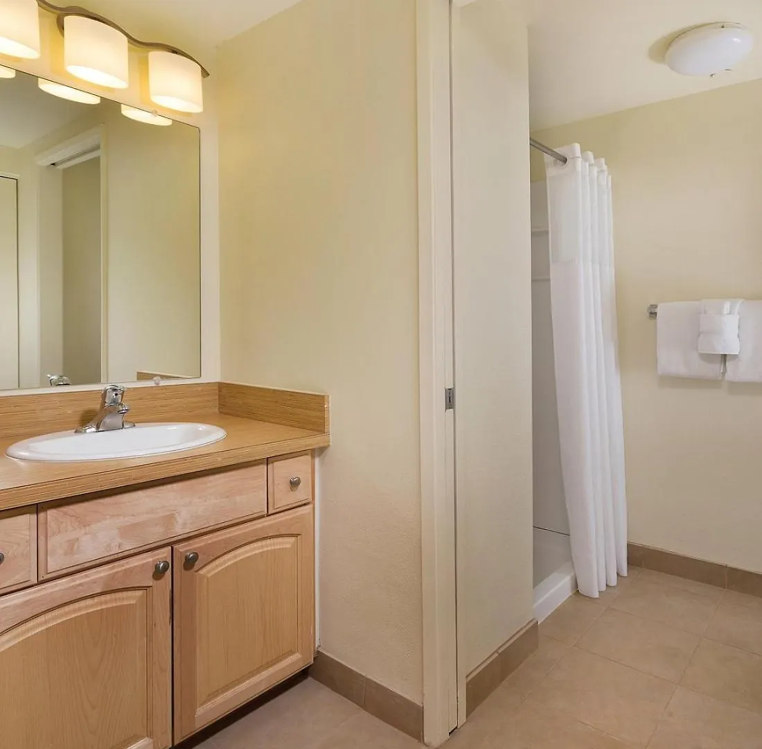 Beautiful 2 Bedroom Condo @ Kona! Kailua-Kona Appartement